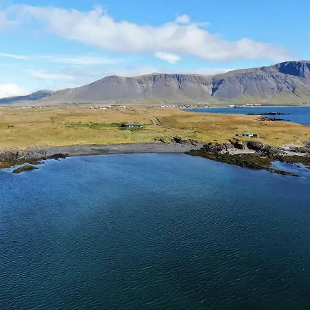 Nesvik, A Unique Nature Getaway Near *